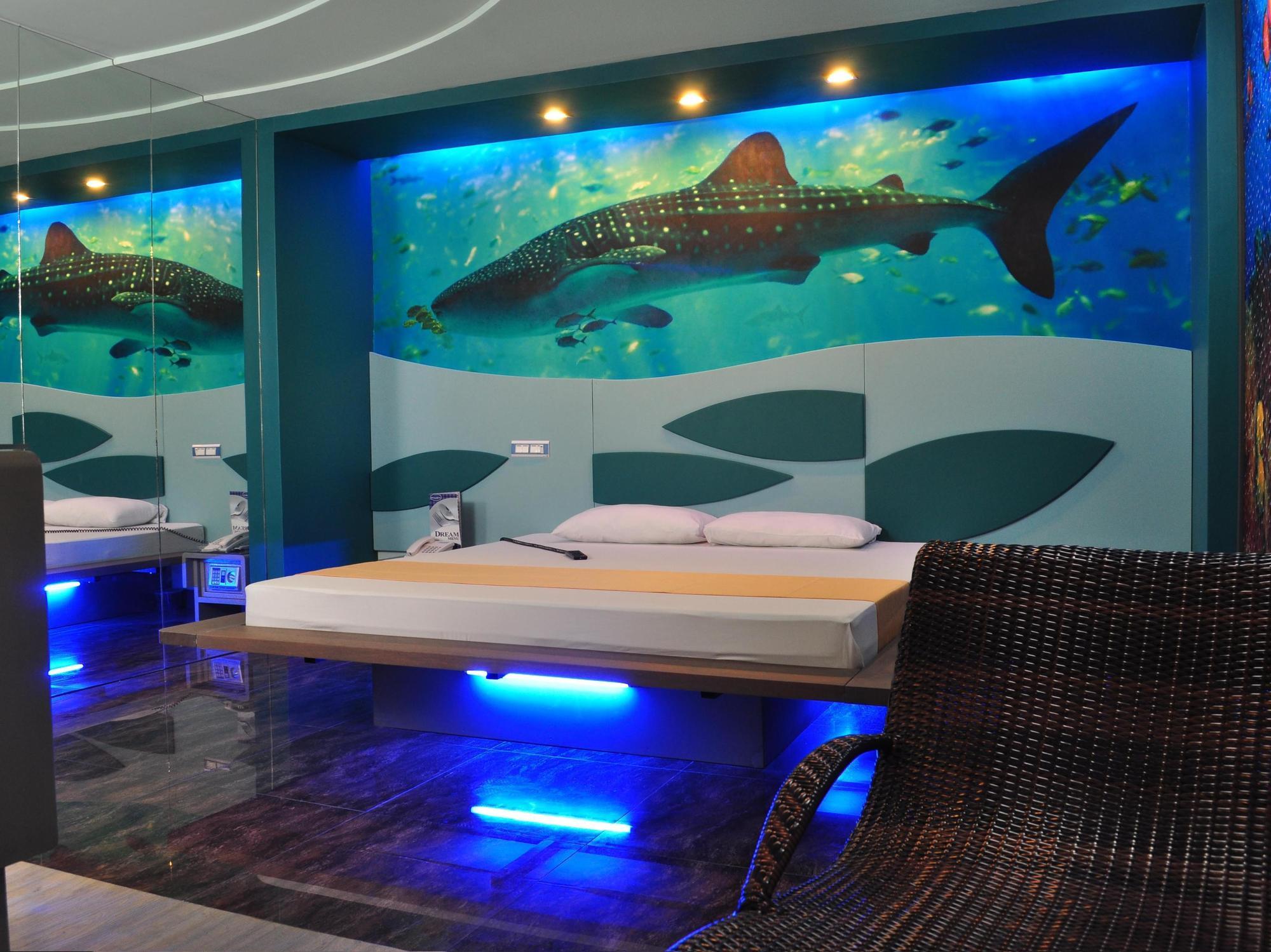 Hotel Dream World Las Piñas Kültér fotó