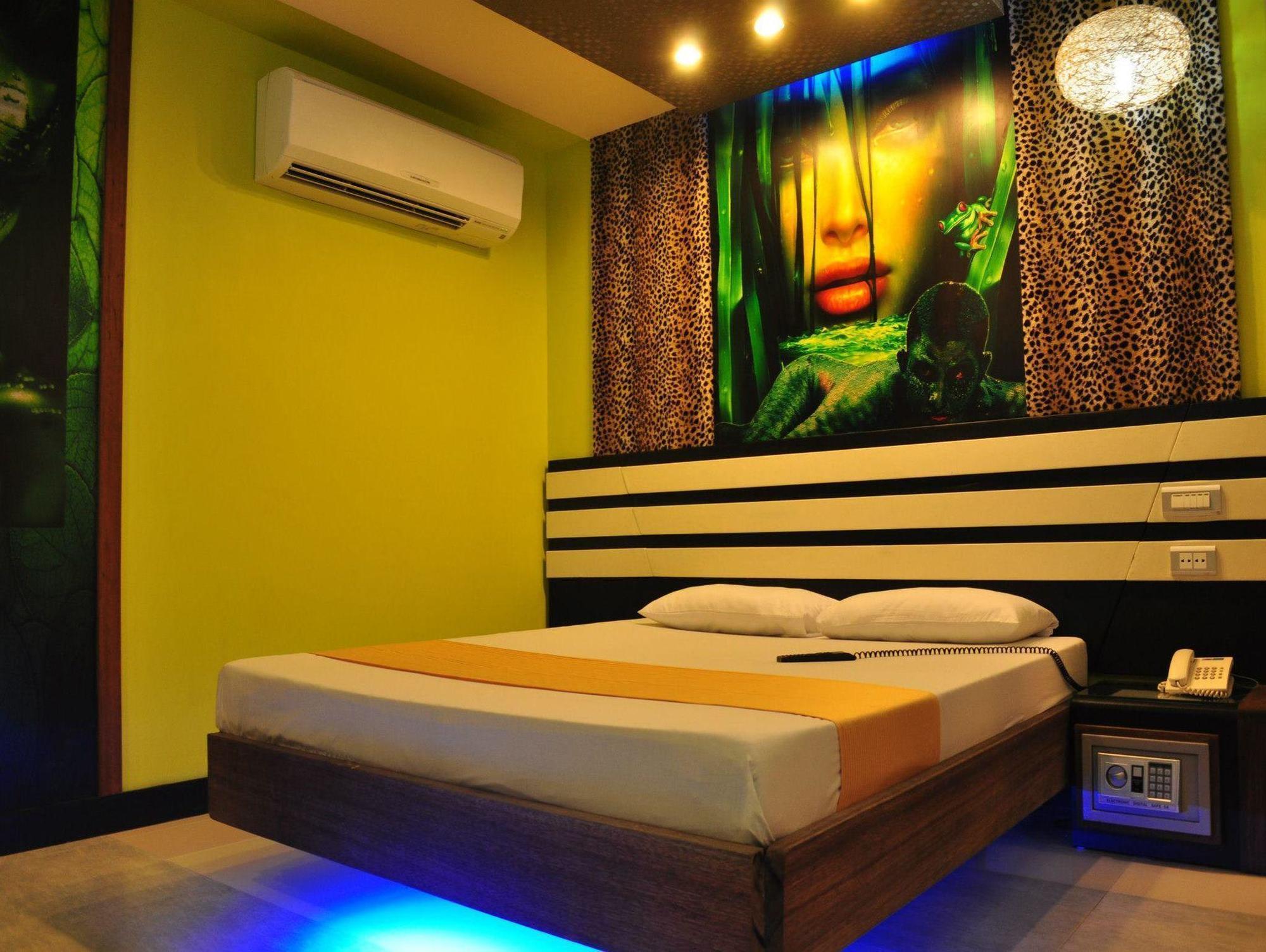 Hotel Dream World Las Piñas Kültér fotó